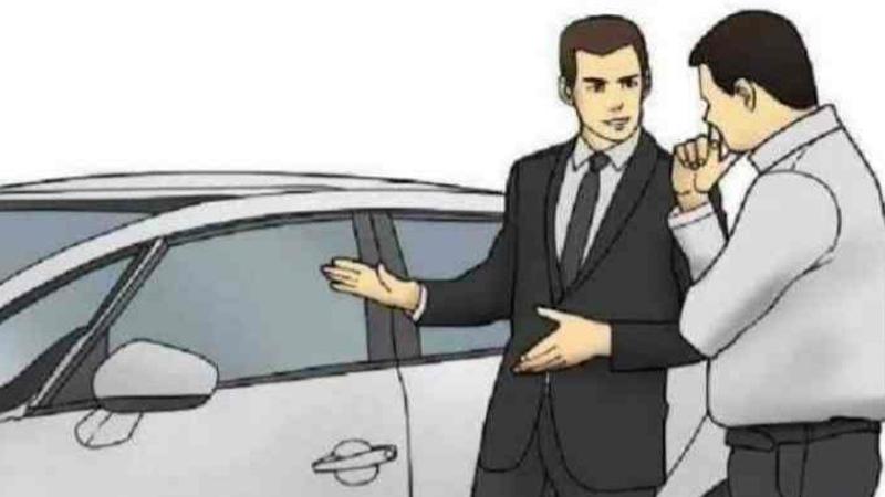 Car Salesman Slaps Roof